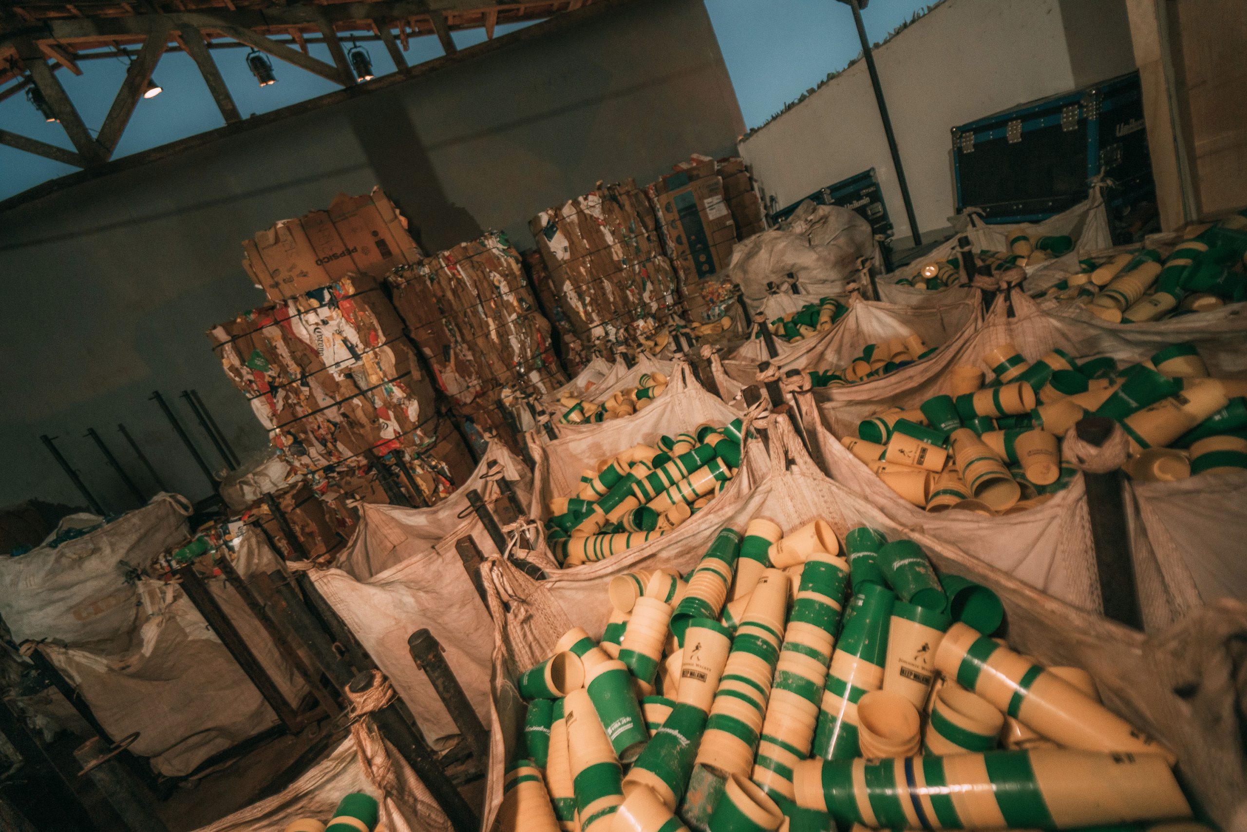 Resíduos armazenados para reciclagem do Vira Jeri 2022